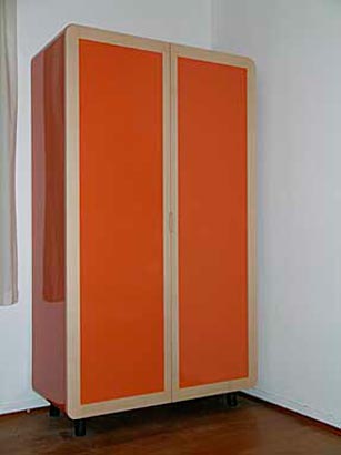 kleiderkasten, schreinerei superform wetzikon, m&ouml;bel wetzikon, moebelbau, gaderobenschrank, ahornprofile, wetzikon schreinerei, raum und m&ouml;bel, superform, daniel hotz, michael sax